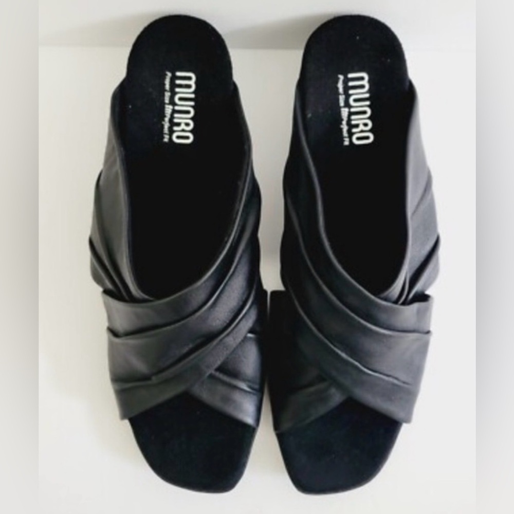 Munro Lee Slide Slip On Sandal Low Heel Shoe Black Lamb Leather Size 8.5